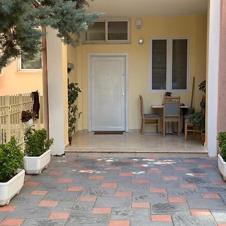טיראנה Villa Apartments S&F City Centre מראה חיצוני תמונה