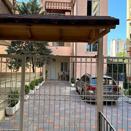 טיראנה Villa Apartments S&F City Centre מראה חיצוני תמונה