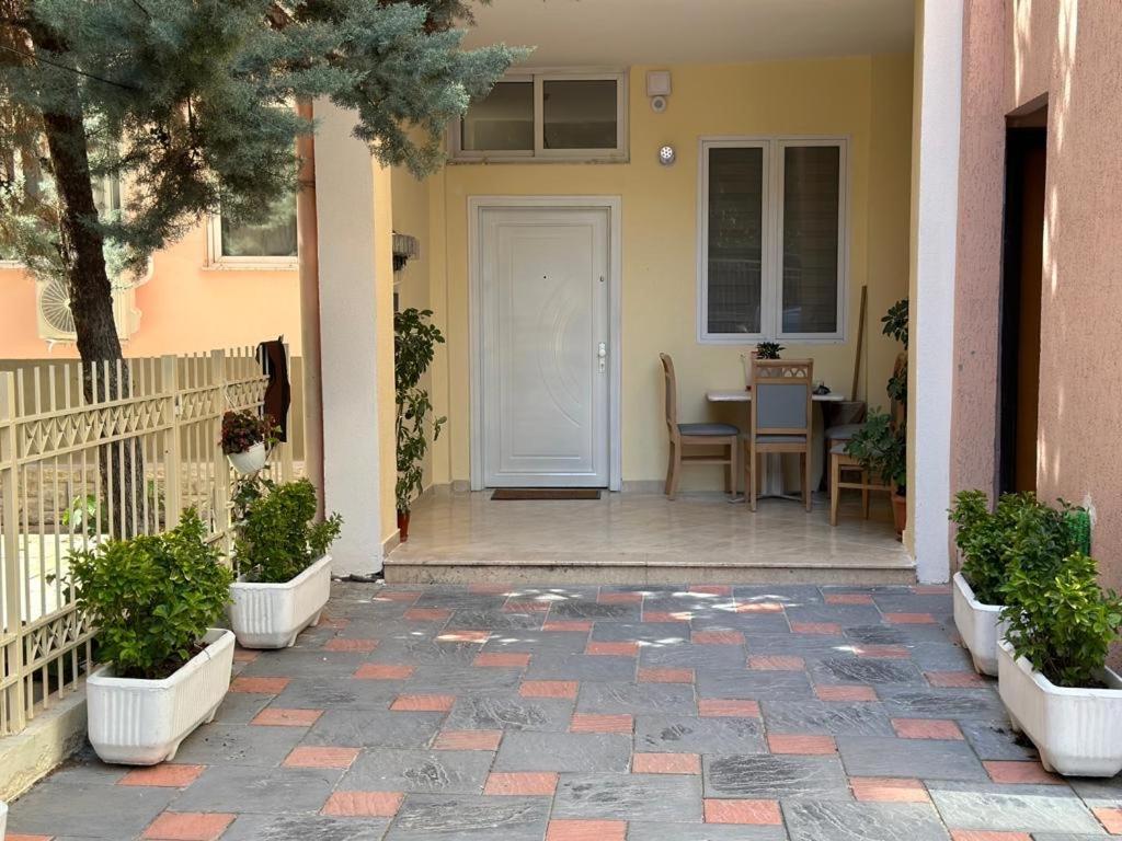 טיראנה Villa Apartments S&F City Centre מראה חיצוני תמונה